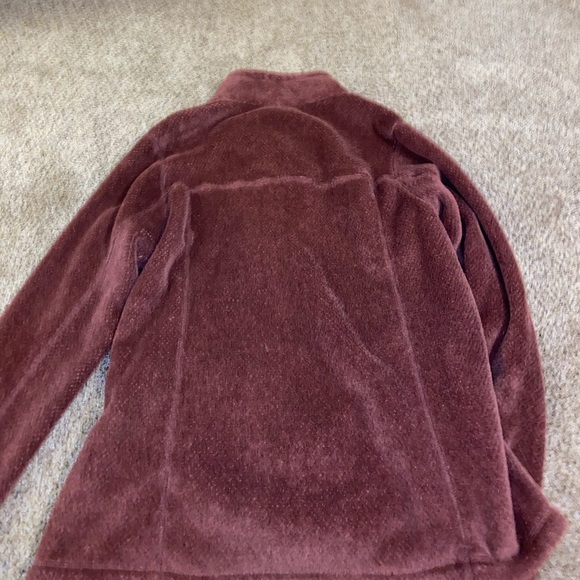 Patagonia fuzzy sweatshirt - Picture 4 of 4